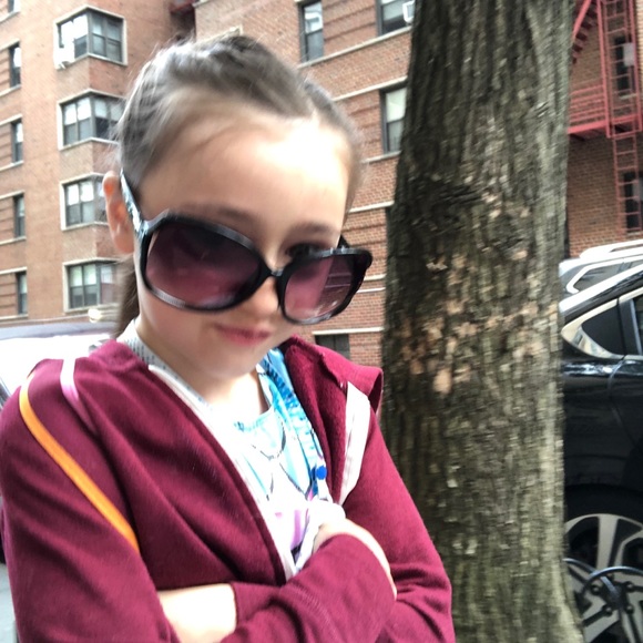 Hi I’m Claudia. Kids/Womens/even Mens Clothing! - Picture 3 of 3